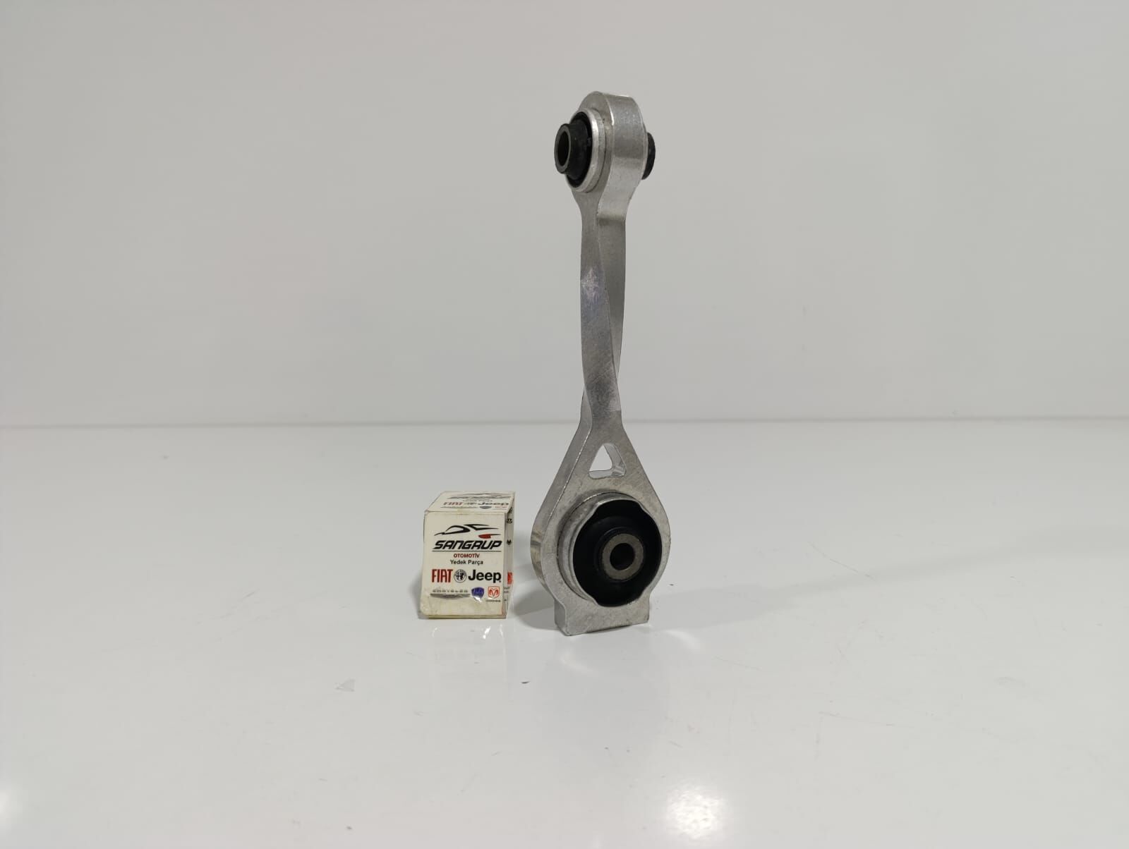 Motor Takozu Kulağı Arka Clio 2 Thalia 1.5 Dci K9K