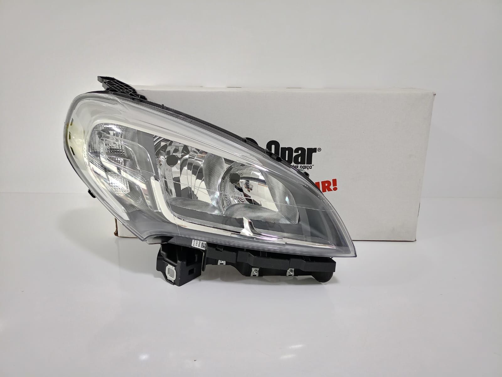 Sağ Far | Doblo 2015-2023 Motorlu - Krom Çerçeveli - Orijinal