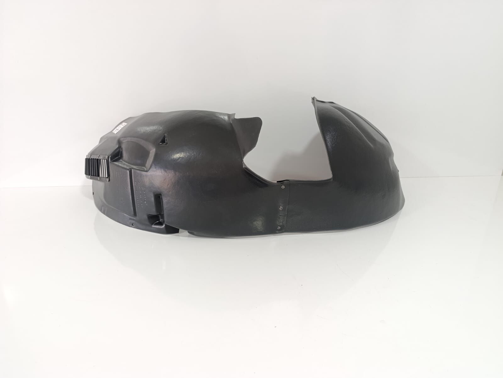 Ön Çamurluk Davlumbazı Sol | Stilio