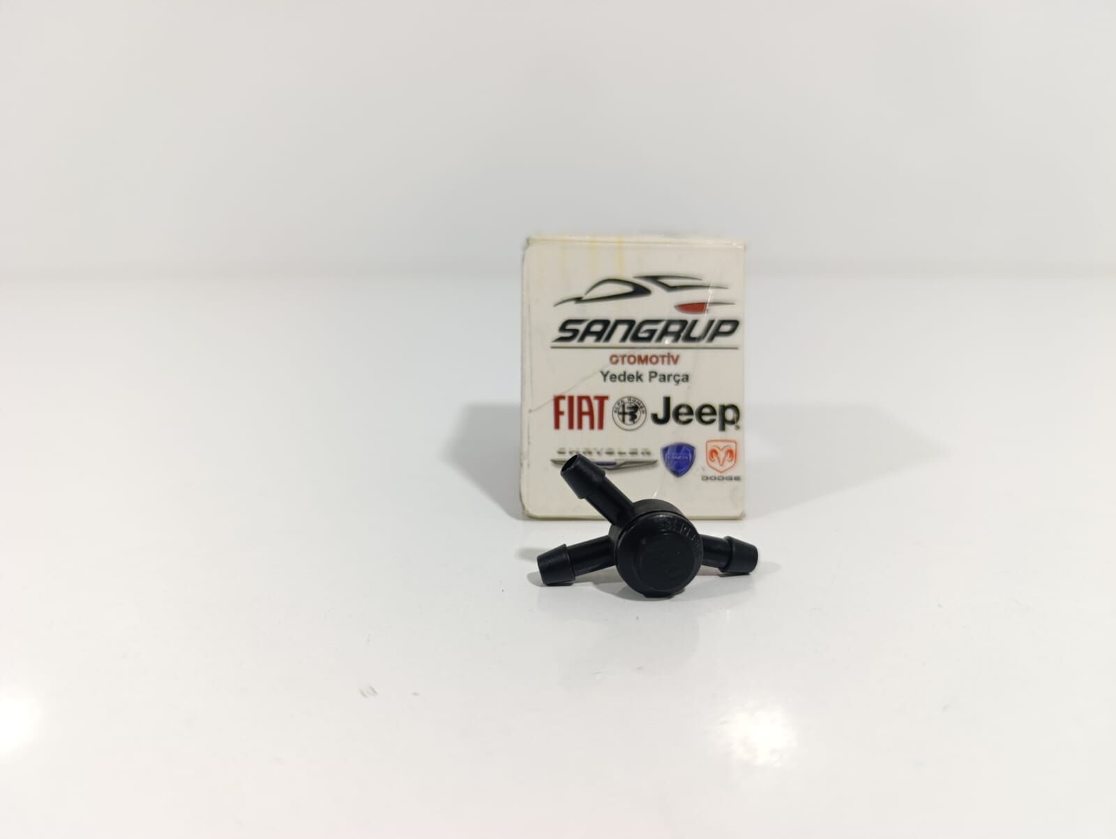 Cam Fiskiye Rekoru Tipo Tempra Üçlü