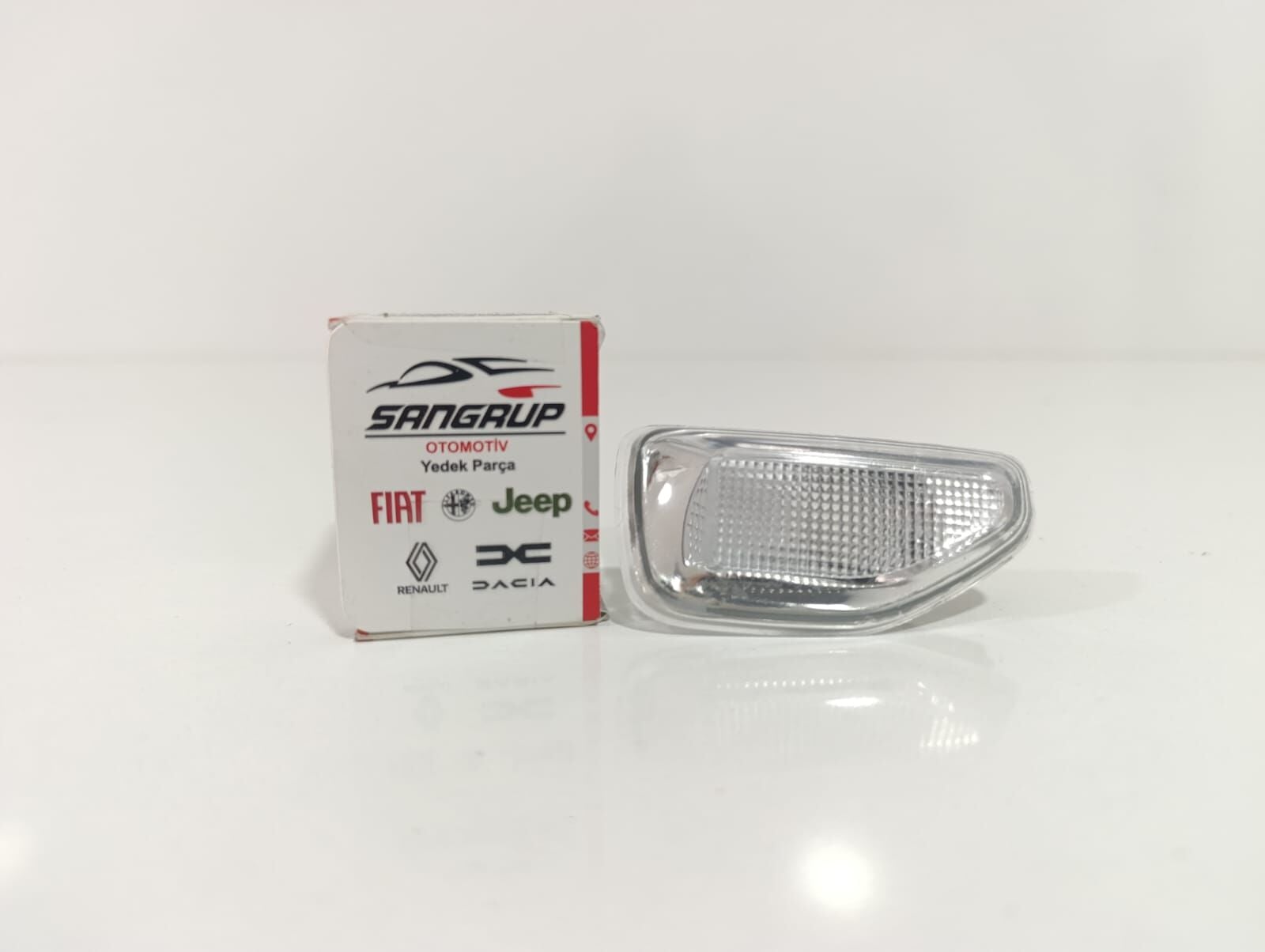 Yan Sinyal Sağ Dokker Logan 2 Sandero 2 Dokker Stepway