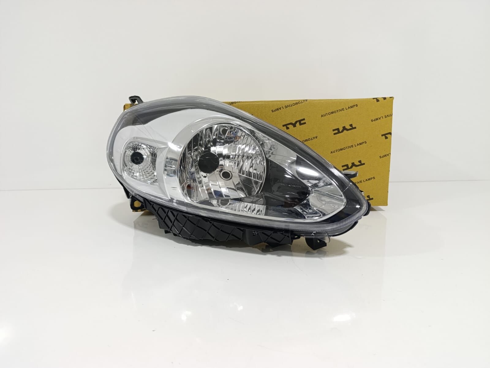 Sağ Far Punto Evo - Siyah