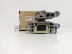 Motor Takozu Sağ | 500X Renegade 1.6 Jtd (Otomatik) - Orijinal