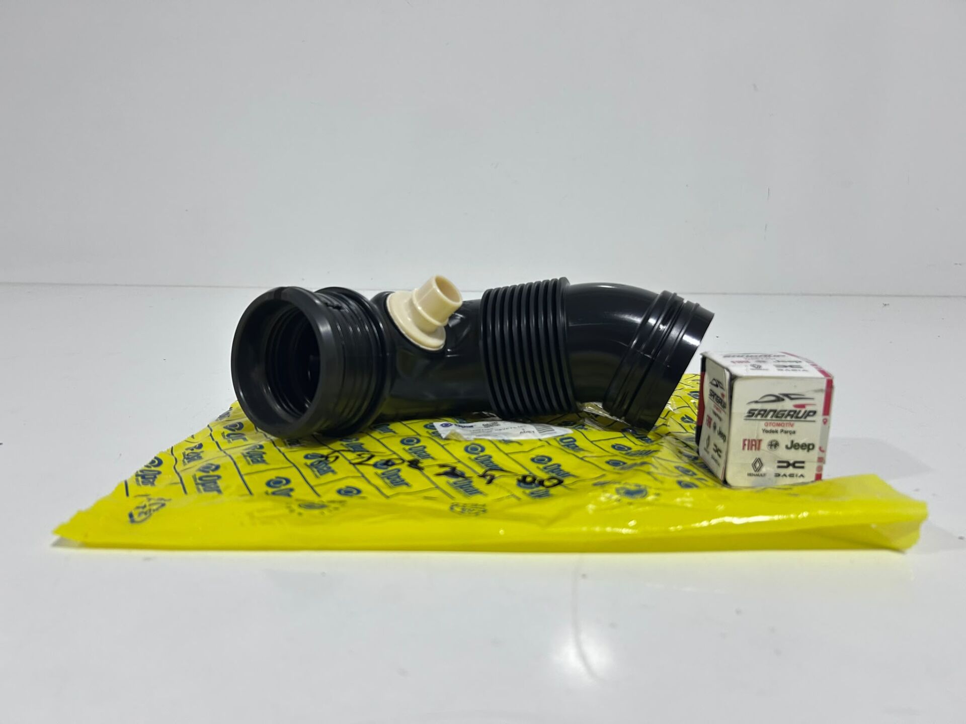 Turbo Hortumu Egea Doblo Fiorino 1.6 Jtd 1.3 Jtd