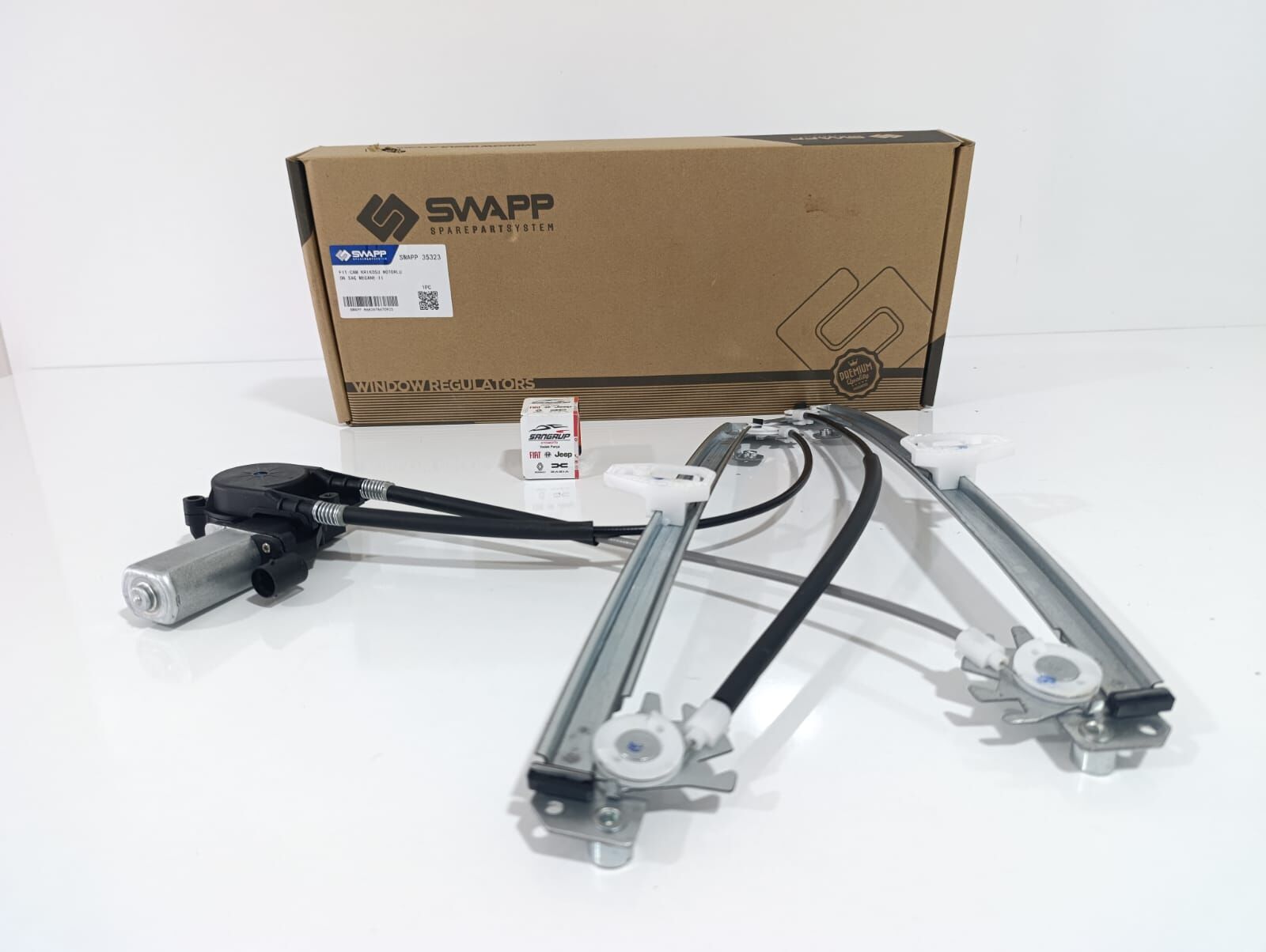 Ön Cam Kriko Sağ | Megane 2002-2009 Arası (Elektirikli Motorlu)