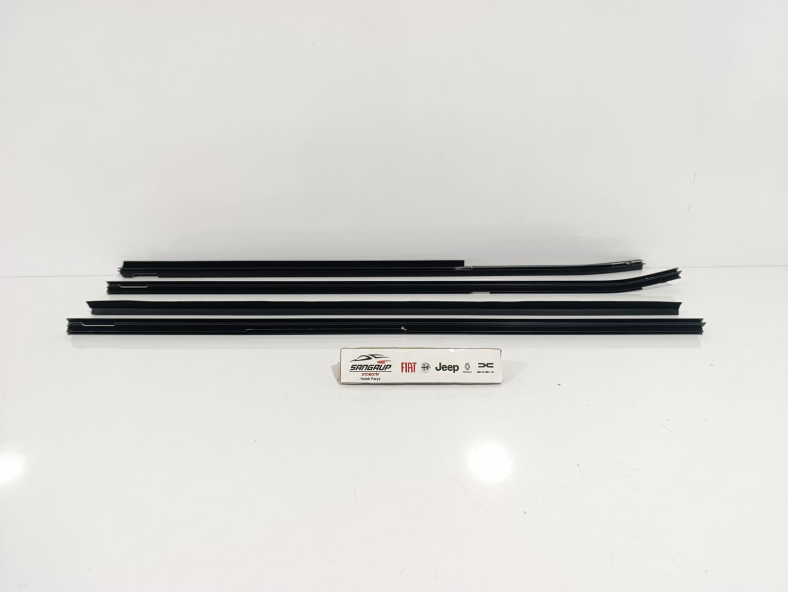 Kapı Cam Kenar Çıtası Takım Doğan Slx Kartal Slx