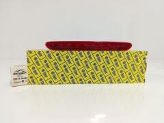 3. Stop Lambası Grande Punto Evo Su Fiskiye Memesi Üstünde