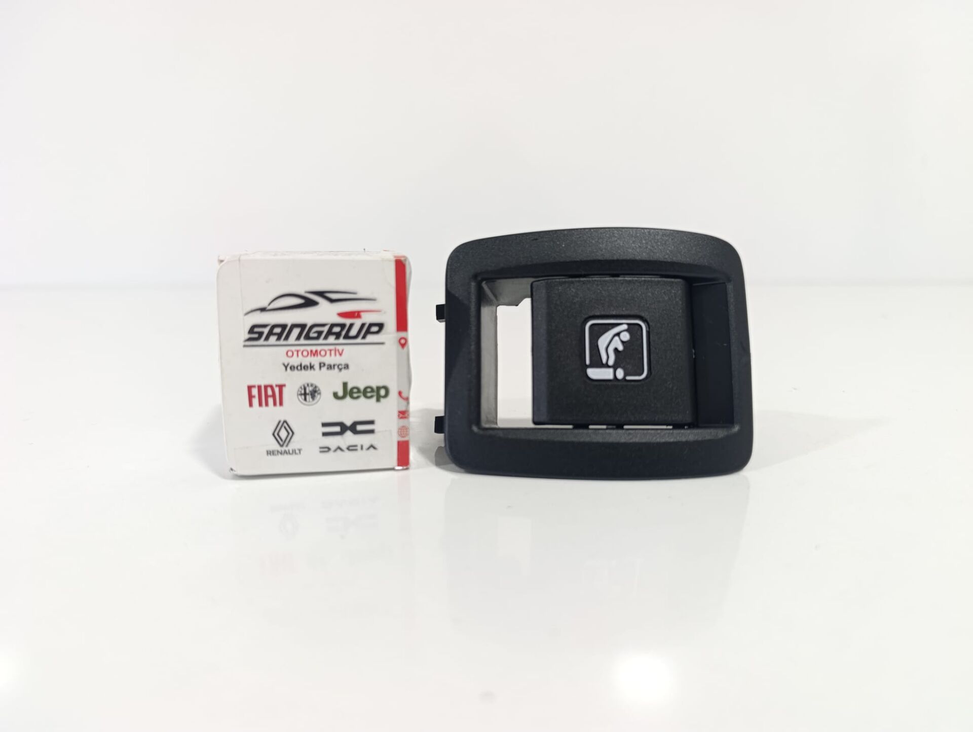 Arka Koltuk İsofix Kapağı | Clio 5 Austral