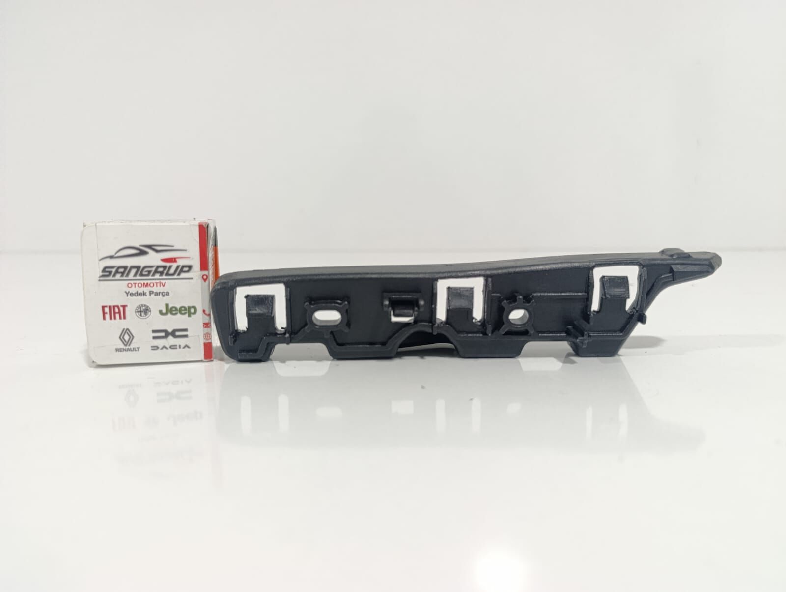 Ön Tampon Braketi Sağ Punto Evo