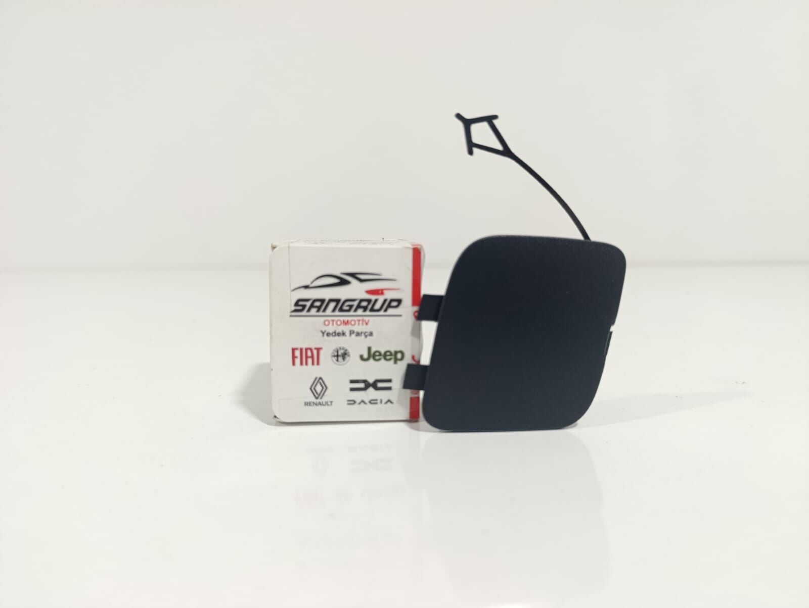 Ön Tampon Çeki Demir Kapağı Fiorino