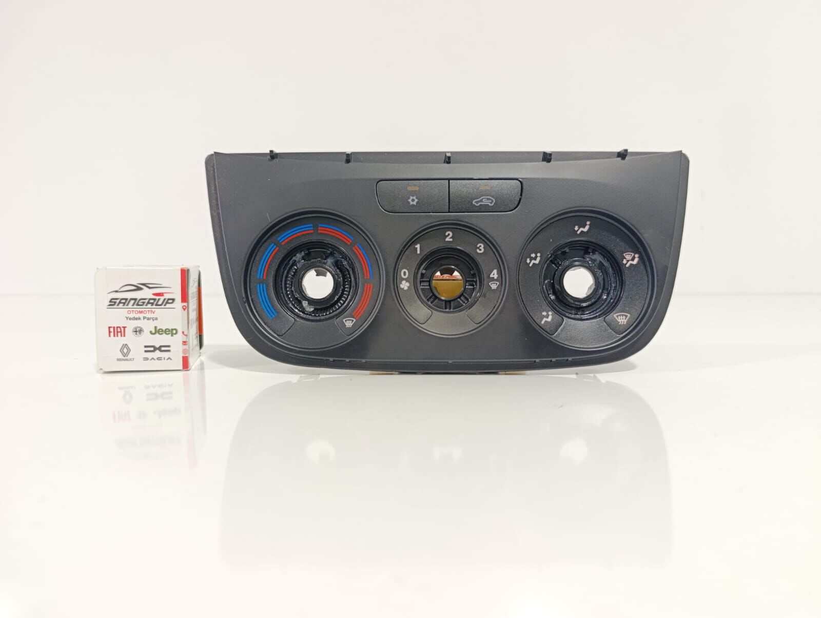 Kalorifer Klima Paneli Çerçevesi Doblo (2009-2023) - Orijinal