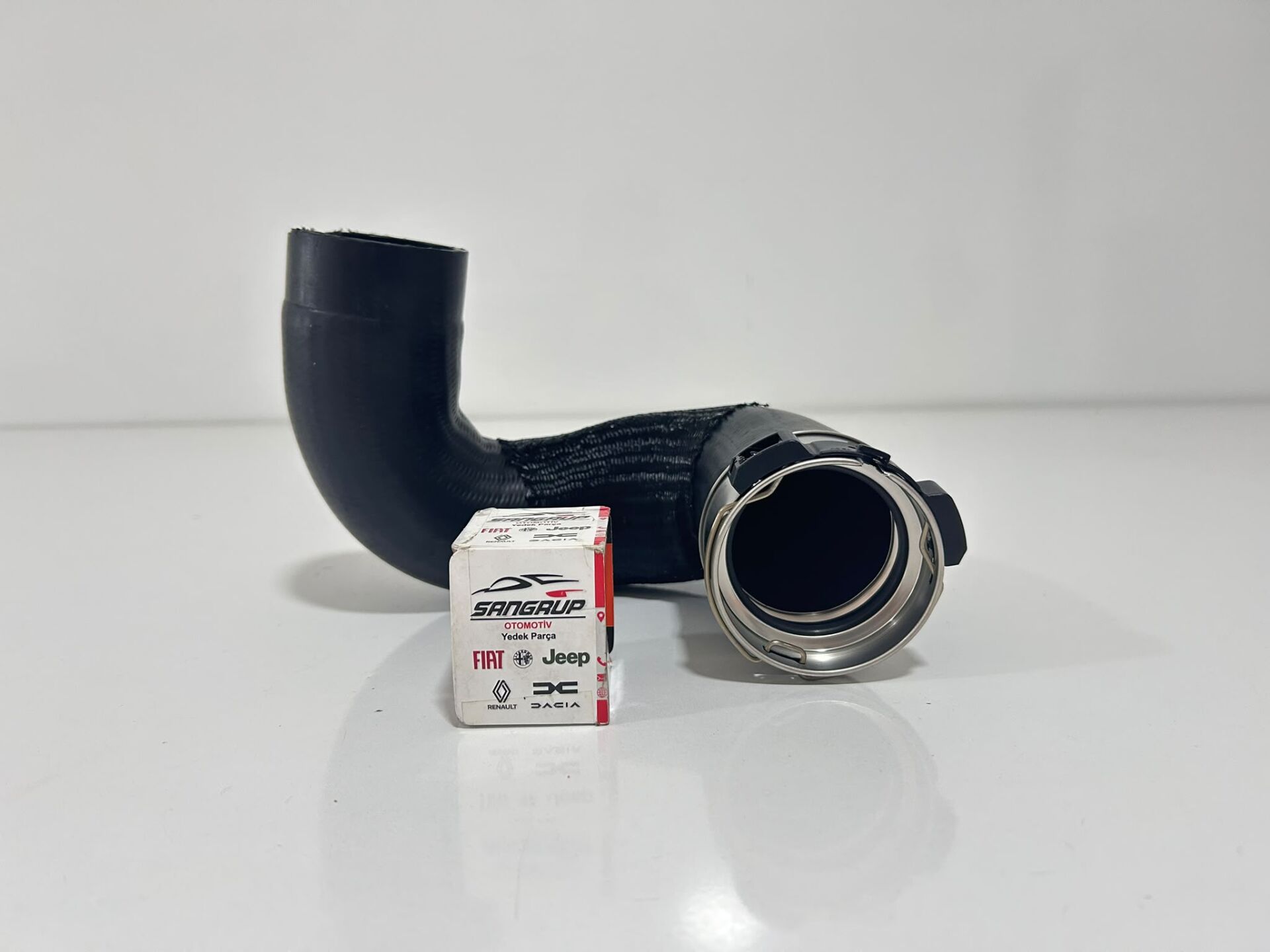 Turbo Hortumu Alfa Romeo Giulietta 1.6 Mjtd (Emme Tarafı)