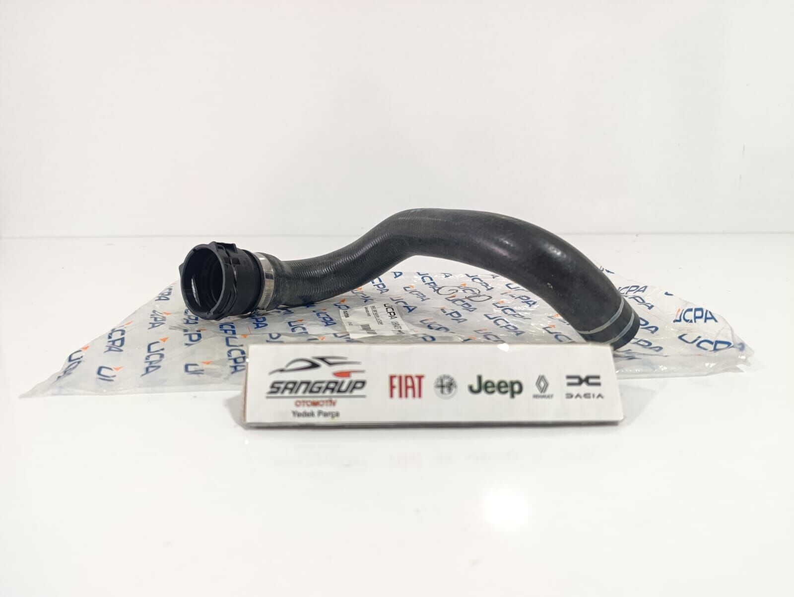 Radyatör Üst Hortumu Grande Punto 1.4 16V