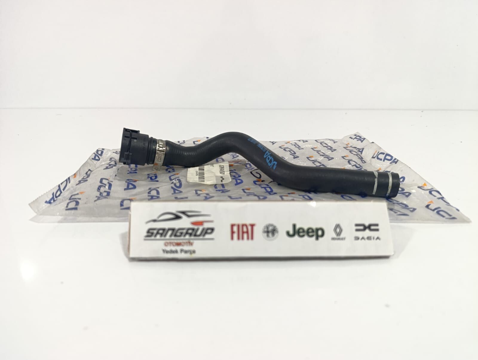 Radyatör Alt Hortumu Grande Punto 1.4 16V