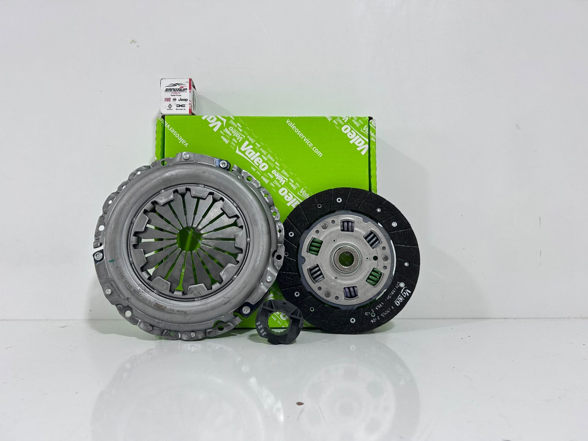 Debriyaj Seti Megane 1 1.6 16V K4M - 7701477112