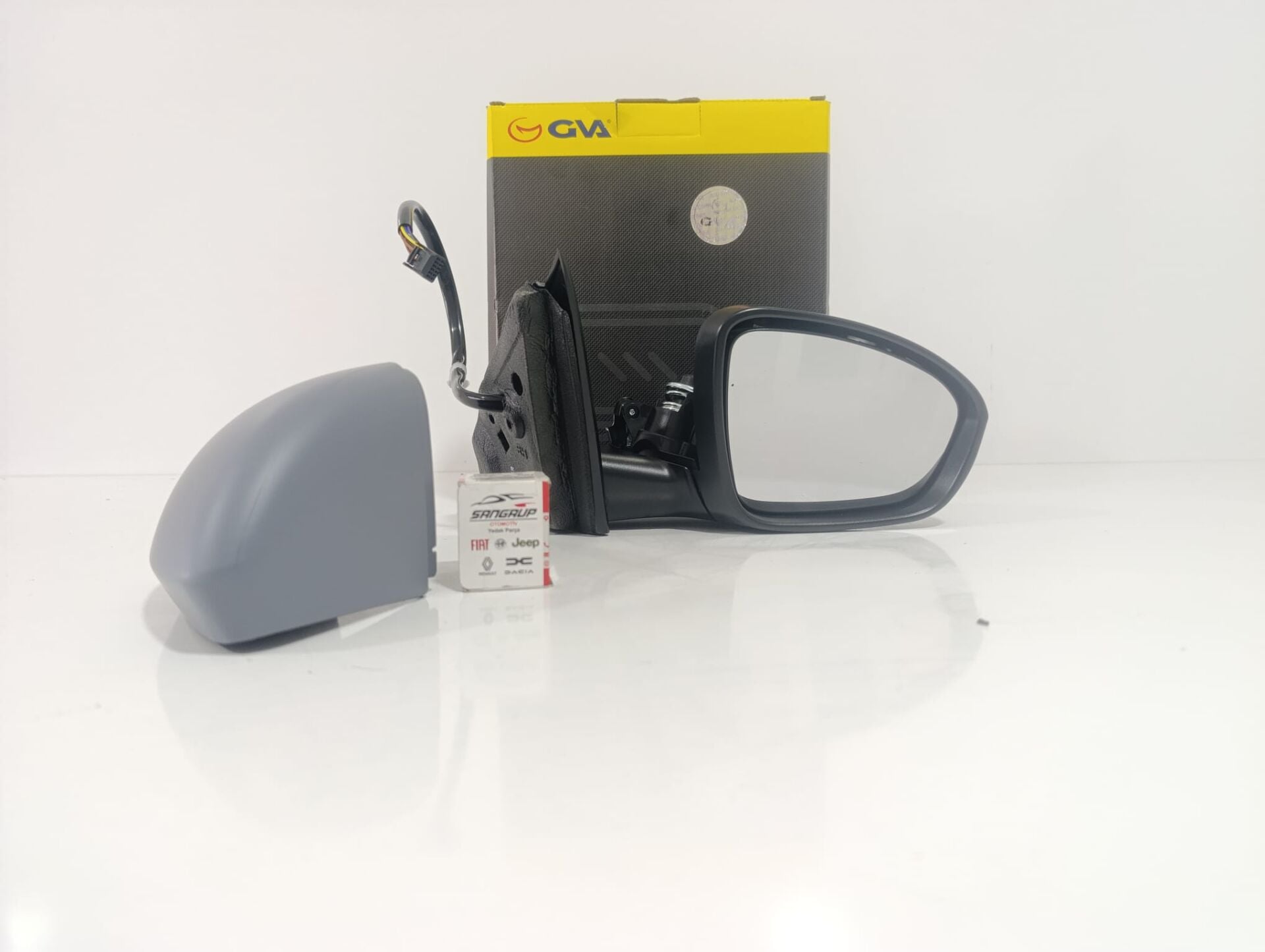Sağ Dış Dikiz Aynası Elektirikli Katlanır 9 Fişli Megane 4 - 963012196R