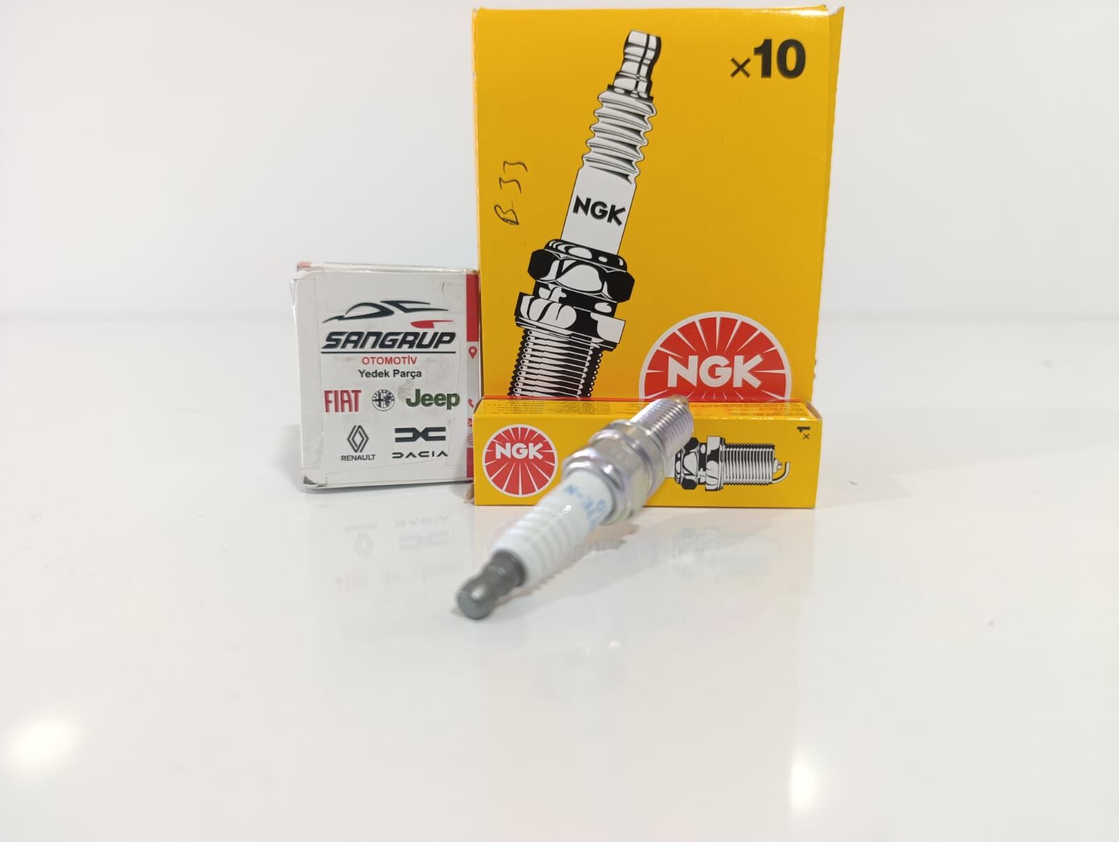 Ateşleme Bujisi Egea 500 Bravo Doblo Stilo Mito 1.4 16v - Ngk