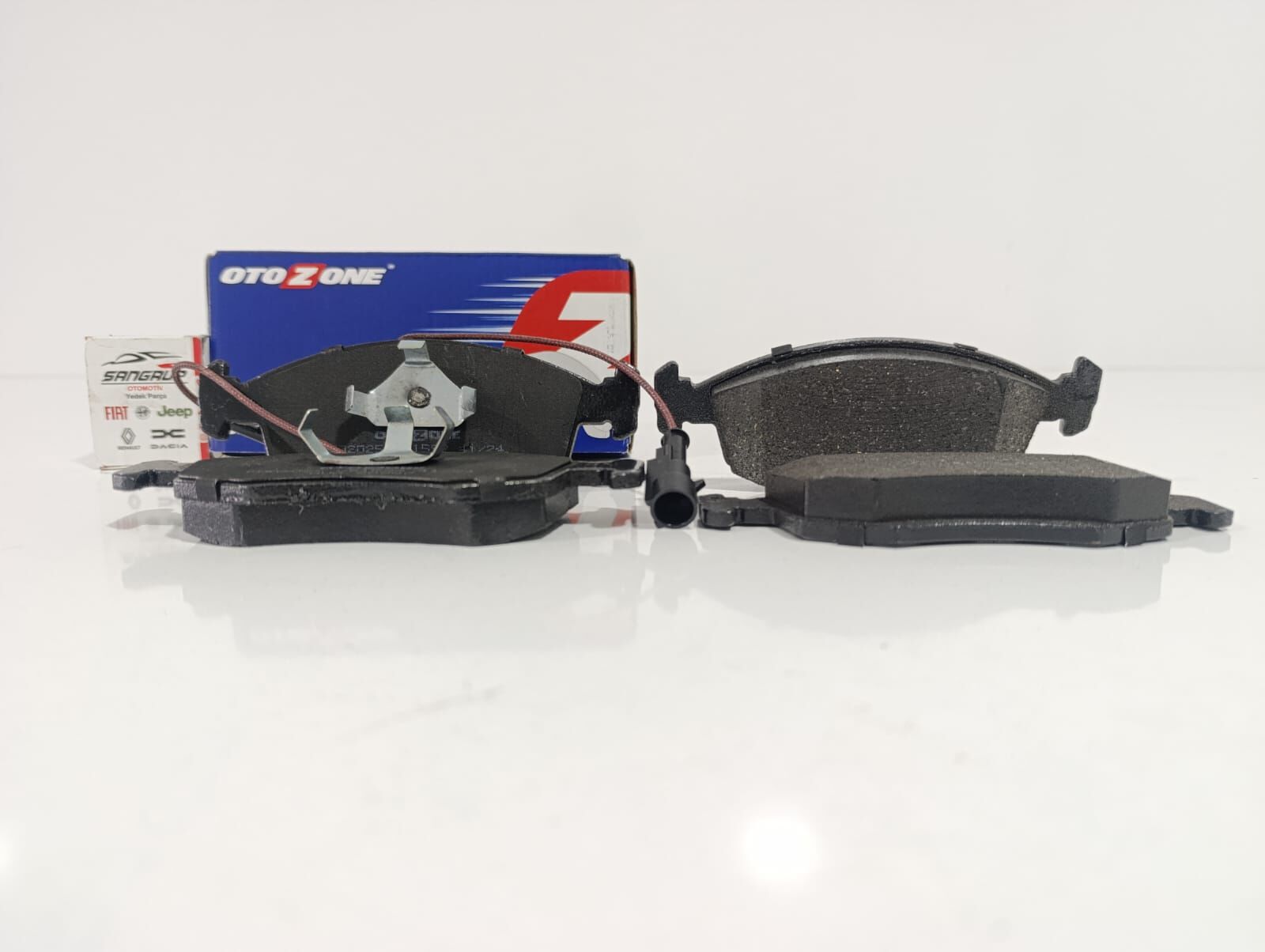 Disk Balata Alfa Romeo 164 2.0 - 16V Palio Albea Doblo Strada