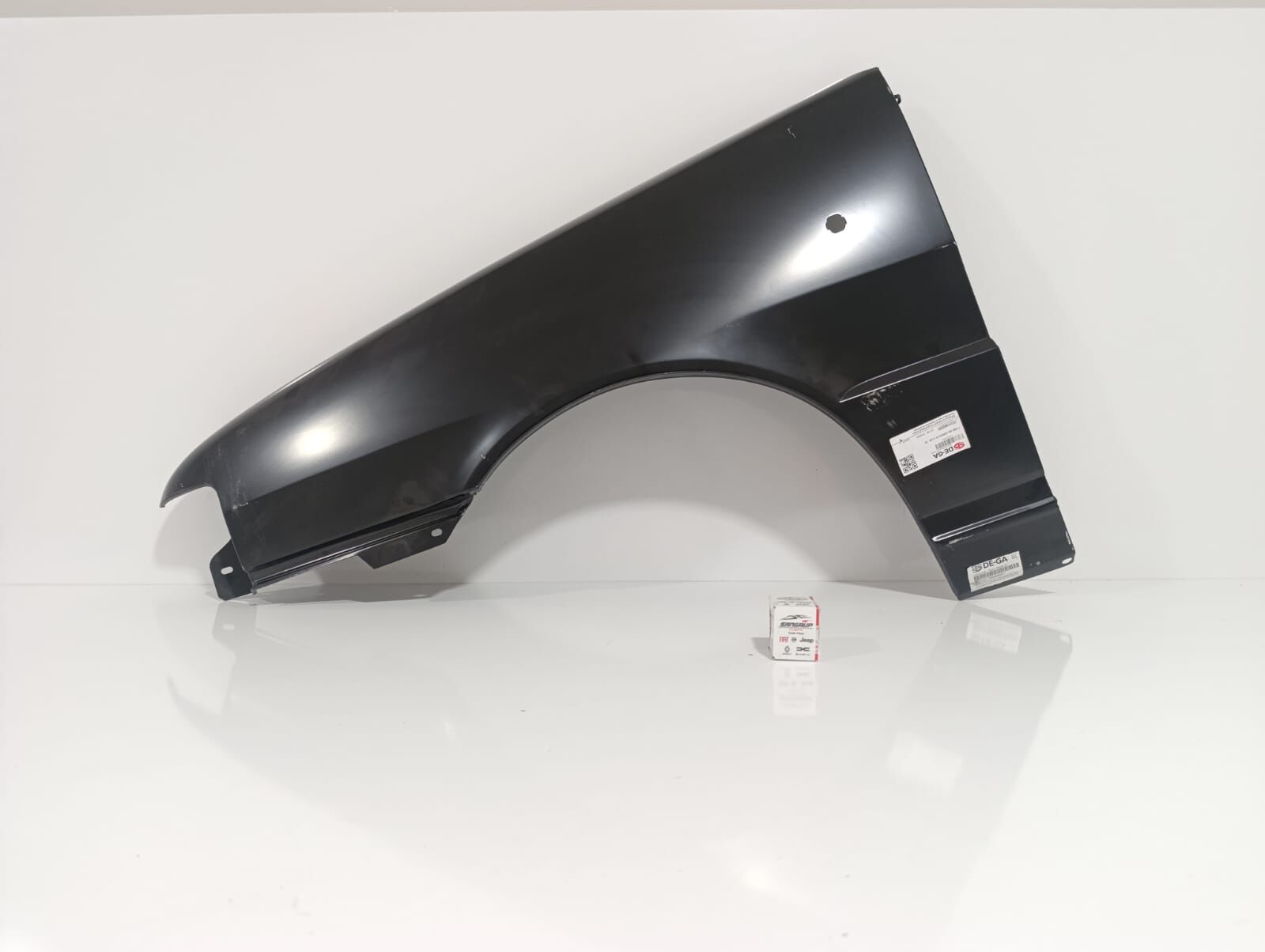 Ön Sol Çamurluk Uno