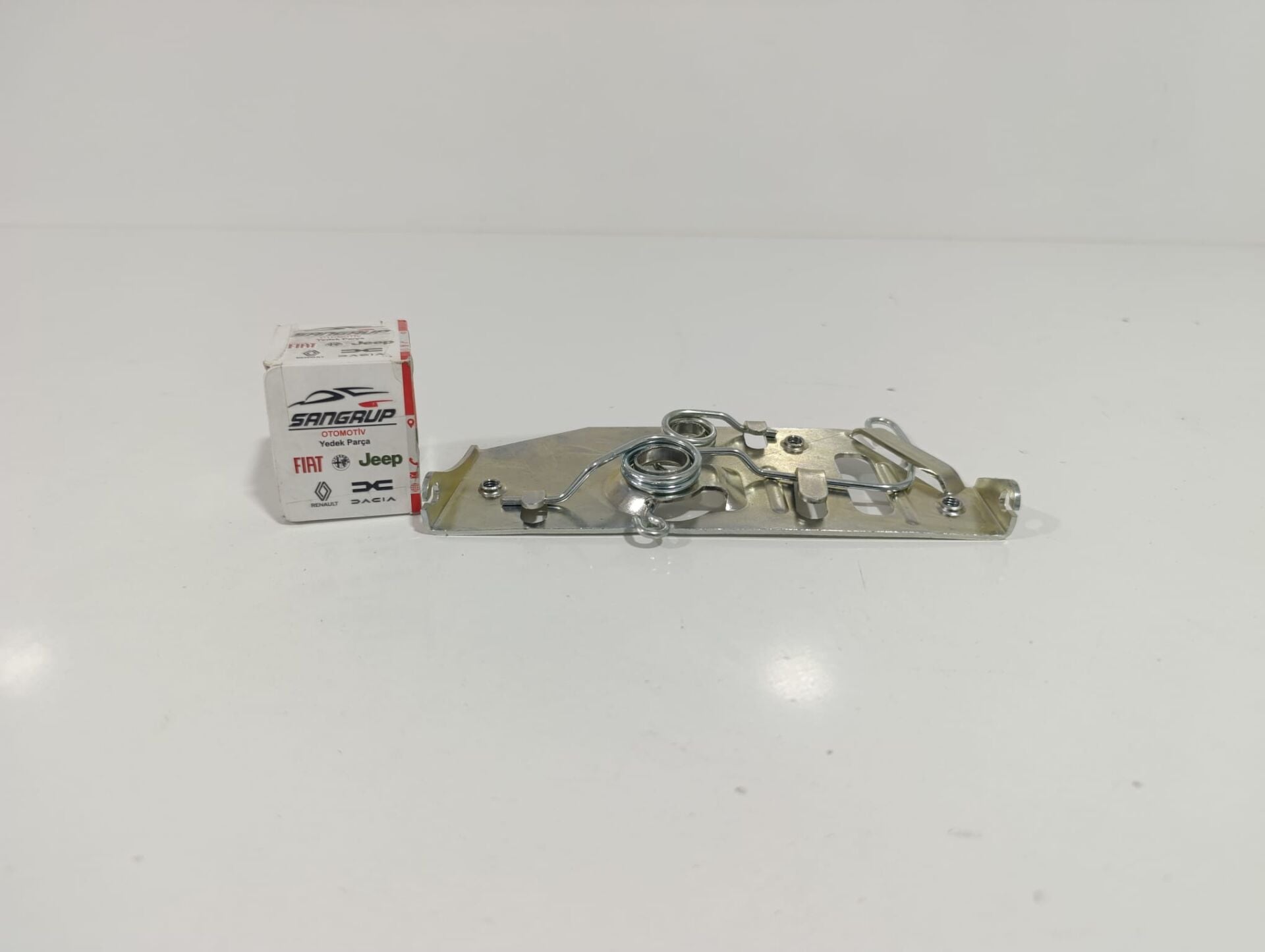 Kaput Kilidi Alt Fiat Uno