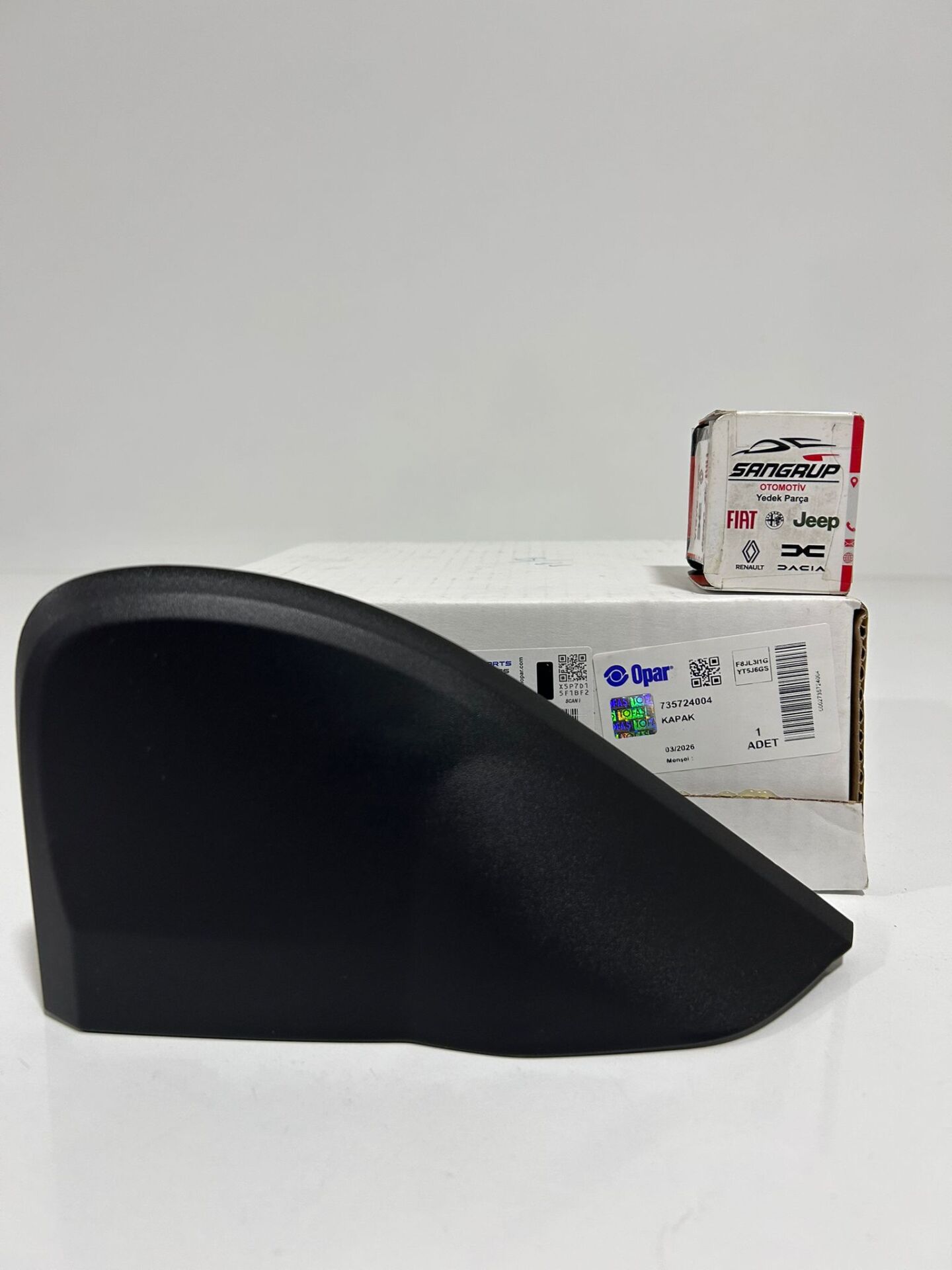 Ön Cam Kenar Plastiği Sol Ducato (2014-2025)
