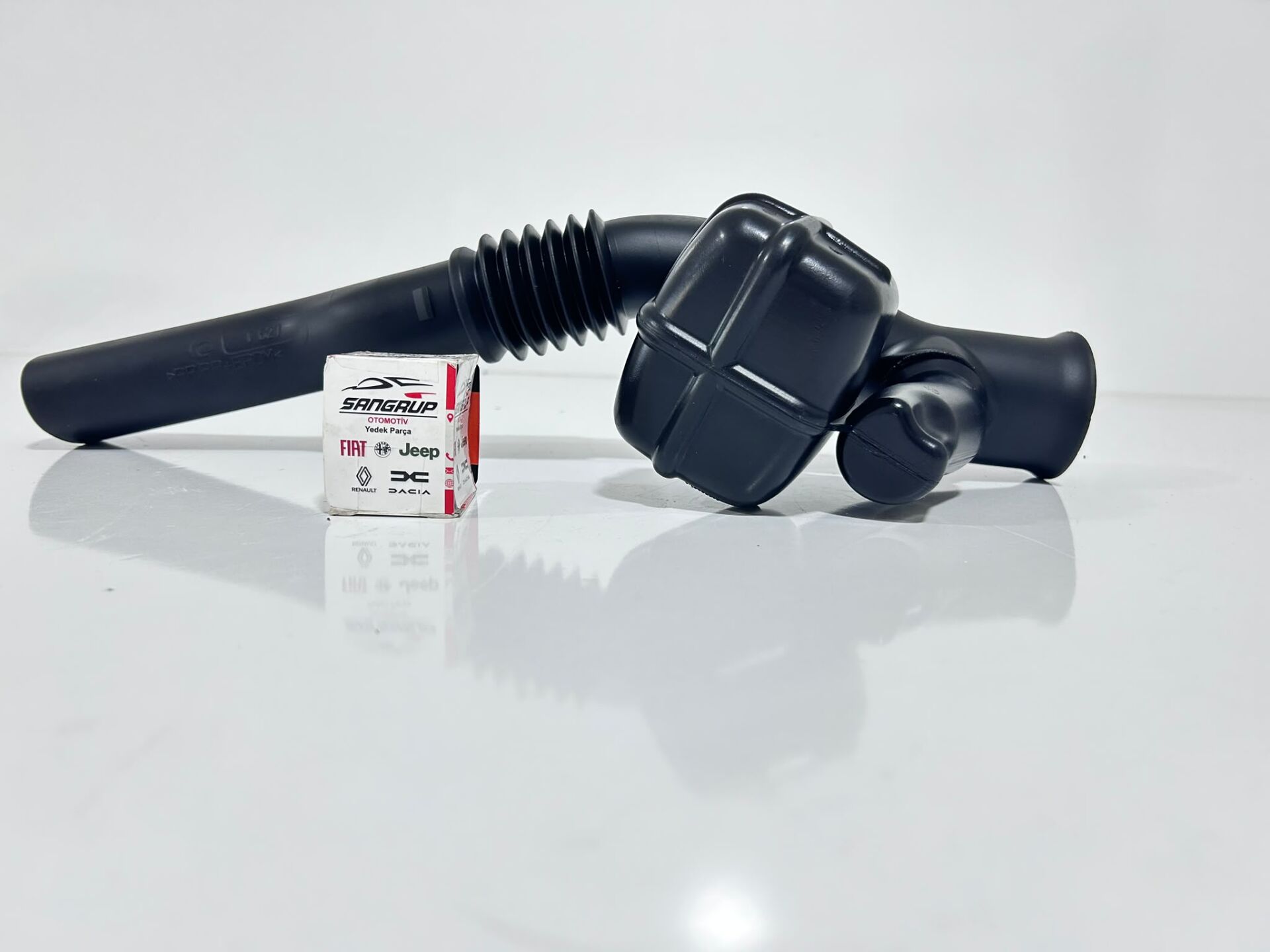 Hava Filtre Hortumu Egea 1.4 16 Valf