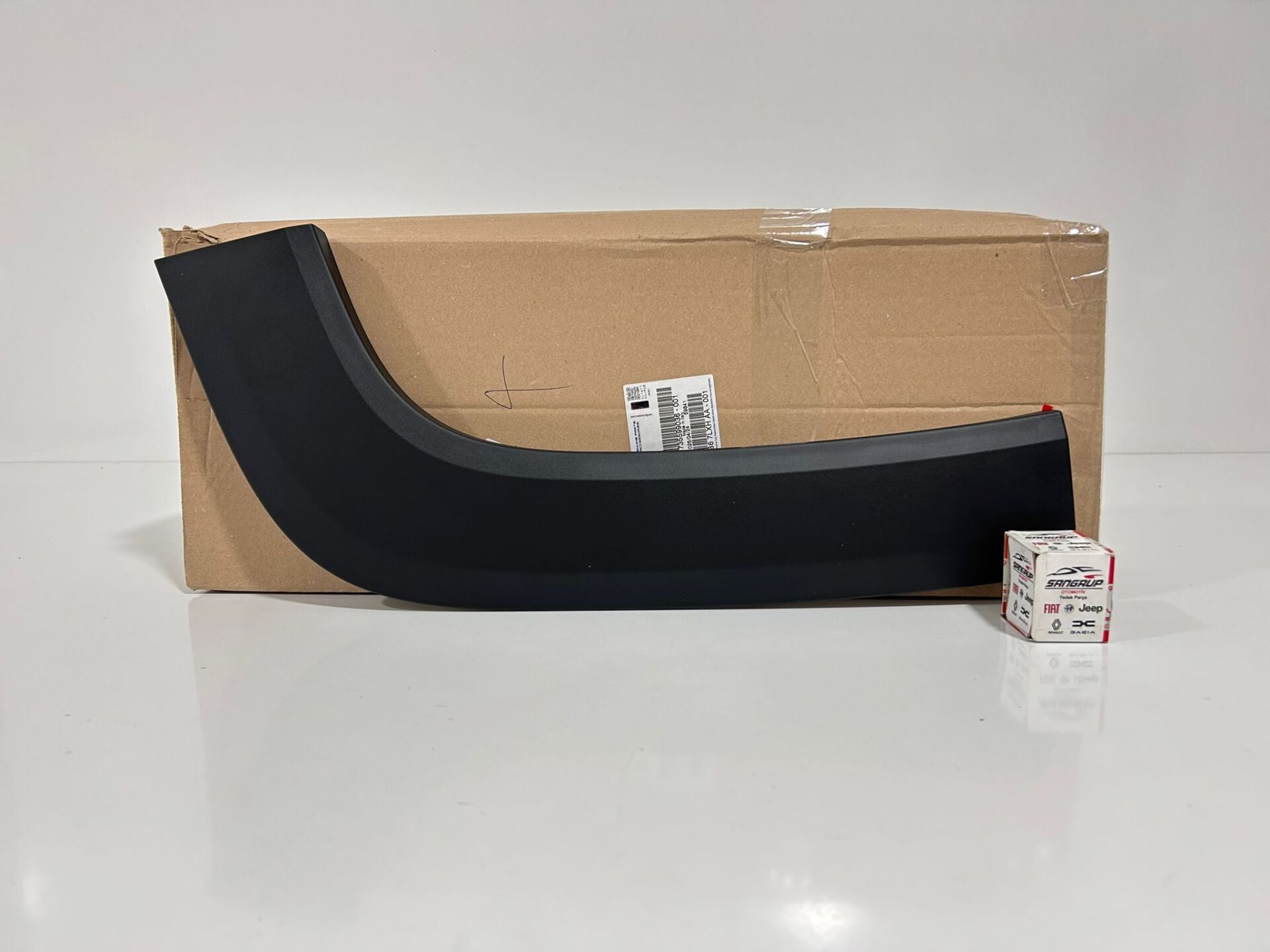 Arka Sol Çamurluk Kaplaması (Dodik) Jeep Renegade